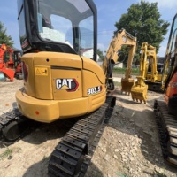 Mini-pelleuse Caterpillar 303.5 d'occasion à faible nombre d'heures de fonctionnement, 3,5t, hydraulique, avec chenilles en caoutchouc durables pour la ferme