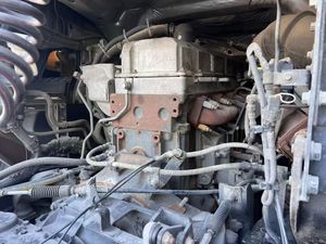 Camión Tractor Usado de Alta Calidad 6x4 460HP 10 Ruedas Euro 2 a Bajo Precio <span class=keywords><strong>con</strong></span> Servicio Postventa Confiable - Product Image 6