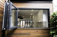 Moustiquaire de cadre de fenêtre en aluminium moderne personnalisée conception de fenêtre de maison durable persienne pliante verticale horizontale coulissante ouverte de style