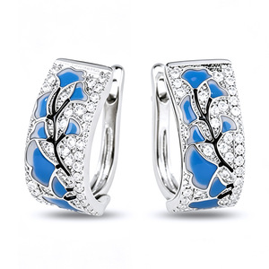Boucles d'oreilles en émail Orchidée Iris pour femmes, bijoux floraux tendance - Product Image 1