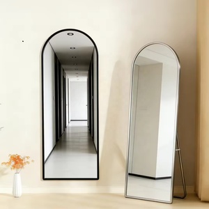 Miroir sur pied de luxe grand format en or avec cadre métallique rond pour chambre moderne - Product Image 1