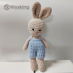 Coniglietto Amigurumi Personalizzato all'Uncinetto Pupazzo di Peluche per Neonati - Product Image 2