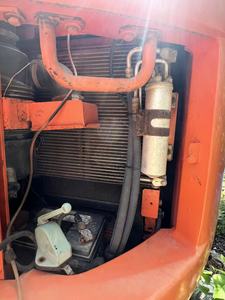 รถขุดฮิตาชิ Zaxis 75UR มินิแบบตีนตะขาบ มือสอง พร้อมบุ้งกี๋ขุด สีส้ม ติดตั้งบนแทร็ก แขนไฮดรอลิก น้ำหนัก 8 ตัน รถขุดขนาดกลาง - Product Image 5