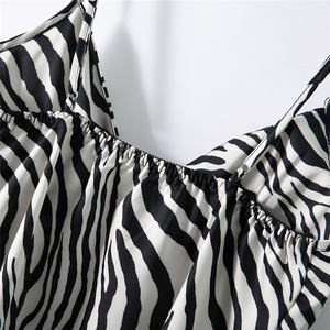 Frühling und Herbst Nachthemd Lady Ice Silk Fünfteiliges Set Sexy Condole Belt <span class=keywords><strong>Zebra</strong></span> druck Pyjamas Damen Home Suit - Product Image 5