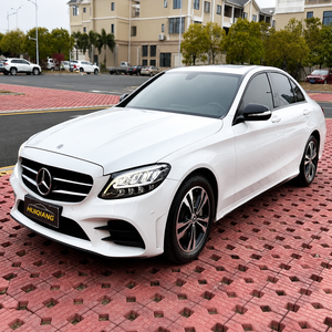 <span class=keywords><strong>Mercedes</strong></span> <span class=keywords><strong>Benz</strong></span> <span class=keywords><strong>Classe</strong></span> <span class=keywords><strong>C</strong></span> 2019 C260 Versione Sport 1.5T 48V Mild Hybrid 9G Tronic Automatic RWD Berlina di Lusso Usata - Product Image 1