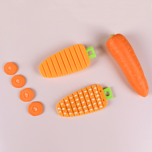 Cepillo para limpiar frutas y verduras Carrot Brush, 13.5cm X 6cm, herramienta de lavado flexible de plástico para uso en cocina, para yam, patata. - Product Image 3