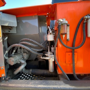 Pompe moteur d'excavatrice hydraulique sur chenilles Hitachi ZX60 d'occasion de 6 tonnes, importée, de haute qualité, sans inspection, pour travaux municipaux, en vente - Product Image 6