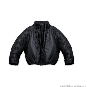 Chaqueta Corta de Plumón de Alta Calidad con Múltiples Opciones de Color, Cálida para Invierno, con Bolsillos Frontales Ocultos, Chaqueta Acolchada Personalizada para Hombre - Product Image 3