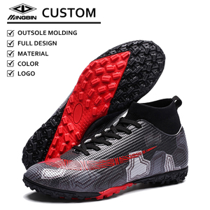 Usine directement chaussures de football pour hommes bottes de football chaussures de sport professionnelles intérieures et extérieures pour hommes de haute qualité personnalisées - Product Image 1