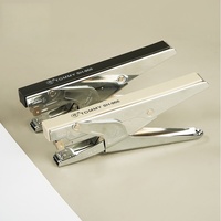 Agrafeuse manuelle (petite taille) 12 #   Agrafes universelles pour usage de bureau et professionnel, vente en gros