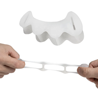 Entretoises orthopédiques en gel de silicone à trois trous pour orteils superposés, soulagement de la friction, alignement des pieds en silicone, vente en gros