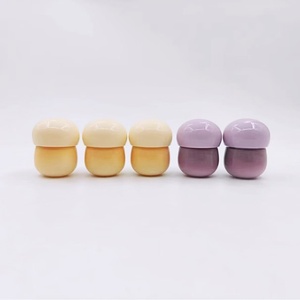 Nuevo 5ml pequeño hongo bálsamo labial labio esmalte botella encantador avellana envase cosmético - Product Image 5