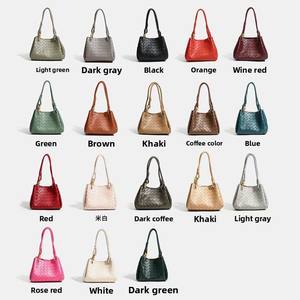 <strong>China</strong> Wholesale High Quality 2025 <strong>Designer</strong> <strong>Handbags</strong> PU Woven Shoulder-Bag Waterproof Durable Luxury <strong>Handbags</strong> for Women - Product Image 6