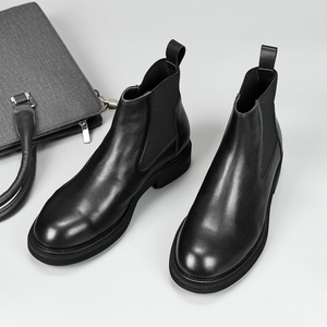 Nouvelles Bottines Chelsea pour Hommes, Style Business Casual Italien, Chaussures en Cuir à Semelles Souples, Tige en Peau de Mouton de Haute Qualité, Automne - Product Image 1