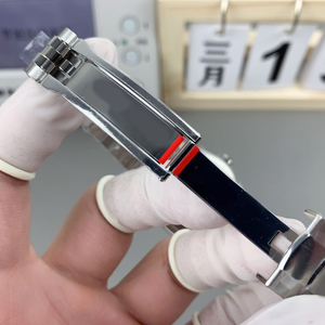 Reloj deportivo para hombre con cara romana verde de versión ultraalta, correa de reloj mecánica de cinco cuentas de acero inoxidable - Product Image 6