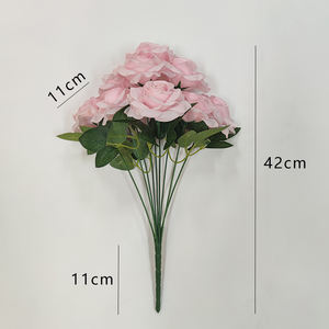 Ramo de 9 Rosas Artificiales de Seda Blanca, Flores Artificiales al por Mayor para Ceremonias de Boda y Ramos de Novia - Product Image 5