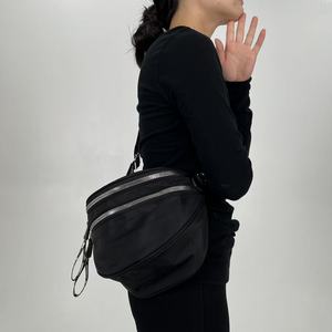 跨境男士时尚多口袋拉链斜挎包轻便简约毛皮单肩包 - Product Image 4