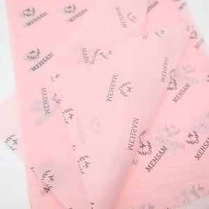 Papier de soie d'emballage en rouleau, blanc, rose, vert, avec logo personnalisé, impression dorée, écologique, épaisseur 17g 80gsm, pour emballage en boîte - Product Image 4