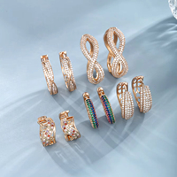 Pendientes de Moda para Mujer XUPING Jewelry Dubai al por Mayor, Chapados en Oro de 14K, 18K, 24K, Coloridos, Pequeños, Tipo Huggie