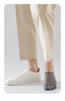 Chaussettes d'été décontractées à cinq doigts en bambou sans commande minimale pour hommes avec doublure en maille à séchage rapide avec caractéristique antibactérienne
