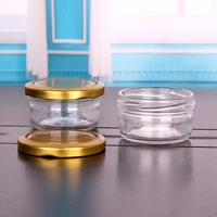 Mini pots en verre vides à large ouverture de 60 ml (2 oz) pour miel, confiture, cadeaux de mariage, avec couvercles dorés, pour cadeaux de douche nuptiale, pots à épices et gelées