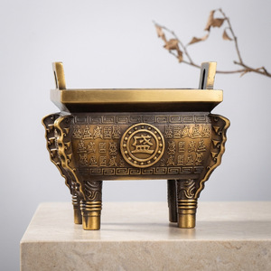 Massiver Messing Traditioneller Chinesischer <span class=keywords><strong>Ding</strong></span>-Topf für Wohlstand, Gravierter <span class=keywords><strong>Sheng</strong></span>-Topf, Vergoldeter Feng Shui Kessel für Reichtum, Schreibtisch-Deko - Product Image 4