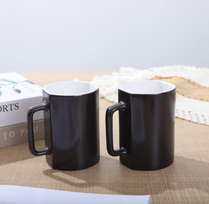 Taza de Cerámica Cuadrada Bicolor para Sublimación, con Asa Cuadrada, Lista para Transferencia de Calor, Personalizable con Logotipo y Foto, Venta al Por Mayor - Product Image 2