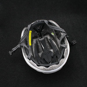 <span class=keywords><strong>Casco</strong></span> de <span class=keywords><strong>Ciclismo</strong></span> Unisex Ultraligero de Doble Propósito para <span class=keywords><strong>Contrarreloj</strong></span>, <span class=keywords><strong>Ciclismo</strong></span> de Carretera, <span class=keywords><strong>Ciclismo</strong></span> de Montaña y Aventuras al Aire Libre - Product Image 6