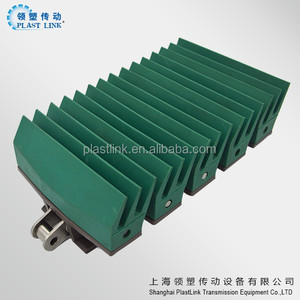 Şişe Tutucu Dönme Eğimli Sterilizasyon Makinesi 1873D Esnek Geçmeli Konveyör POM Kauçuk Tutucu Zincir Üretim Hattı - Product Image 6