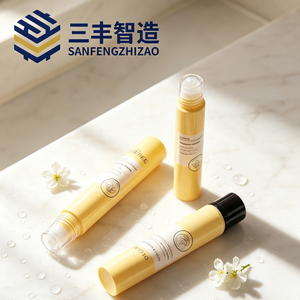 Light Yellow PE Squeeze Tube <b>with</b> Stainless Steel <b>Roller</b> Ball Applicator & Clear Outer Cap For Anti Wrinkle Eye Cream - Product Image 3