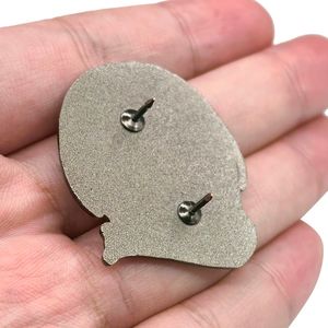 Pin de Metal Cloisonné de 4cm con Diseño Nuevo de Alta Calidad de <span class=keywords><strong>Anime</strong></span>, Titan, Mikasa Ackerman, Eren Jaeger, para Decoración de Mochilas - Product Image 3