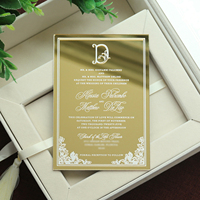 Boîte cadeau d'invitation de mariage en velours ivoire, invitation en acrylique miroir doré et enveloppe en feuille d'or personnalisée