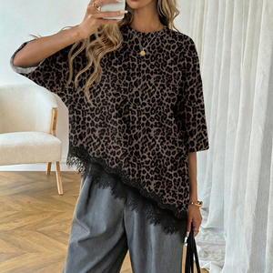T-<span class=keywords><strong>shirt</strong></span> asymétrique tendance pour <span class=keywords><strong>femme</strong></span> avec dentelle, collection été 2026, décontracté chic, col rond, coupe oversize, manches 3/4, longueur longue - Product Image 4