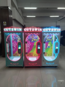 เครื่องเกมรางวัลตุ๊กตาตัดหยอดเหรียญสำหรับล็อตเตอรี่และของเล่นตุ๊กตาสุดสนุก - Product Image 4