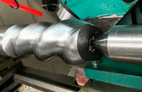 Machine à Usiner CNC YanHua50-2000 pour l'Industrie, Broche à Vis à Billes, Tour Métallique pour Travaux de Précision, Tour à Usiner