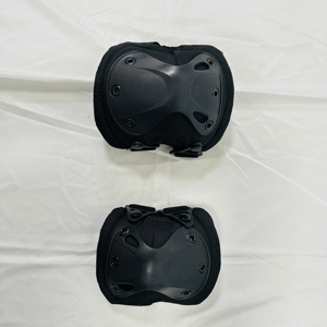 Ensemble de protections pour genoux et coudes en coque rigide noire, réglables, respirantes, pour la tactique, la moto, la chasse, les sports de plein air - Product Image 1