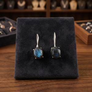 Nouvelles boucles d'oreilles élégantes faites à la main en labradorite grise, en argent sterling 925 plaqué, pour femmes et filles. - Product Image 3