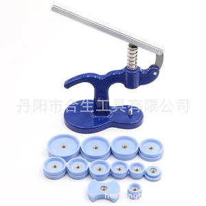 Herramienta de Reparación de Relojes, Prensa de Escritorio para Tapas Traseras de Relojes Mecánicos y de Cuarzo, Cambio de Batería, Plástico Resistente - Product Image 5