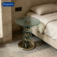 Table basse en verre ondulé au design artistique moderne, motif bulles empilées, durable, éco-responsable, avec structure en métal/verre pour salon et canapé