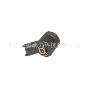 Válvula solenoide de inyector Common Rail F00VC30319 para el sistema de inyección de combustible del motor diésel 0445110165 0445110244 - Product Image 4