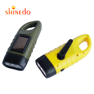 Đèn Pin Mini Năng Lượng Mặt Trời Cranking Với Ánh Sáng Siêu Sáng Với Sạc Năng Lượng Mặt Trời Di Động Ba Đèn Pin LED - Product Image 3