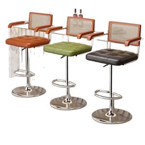 Taburete de bar con altura ajustable, estructura cromada, respaldo de ratán, silla giratoria para barra de bar - Product Image 5