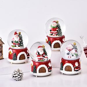 Venta al por Mayor de Adornos Navideños de Resina Personalizados, Decoraciones Navideñas de Santa Claus, Globos de Nieve Navideños - Product Image 3