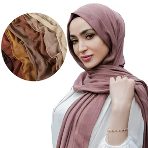 Hot Selling Muslim Women Solid Color Long Shawl Plain Soft Head Wraps Islam Headscarf Big Size Crinkle Rayon Scarf Hijab