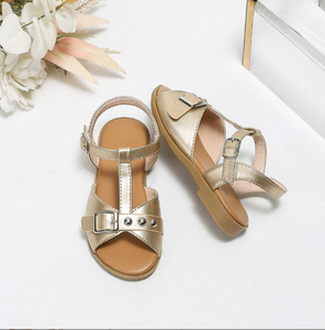 Sandales pour filles, nouvelles sandales d'été à semelle souple antidérapante, chaussures dorées de princesse, sandales rétro - Product Image 4