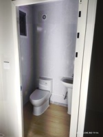 Cabine mobile de 20 pieds pour les fêtes, boutique modulaire préfabriquée haut de gamme pour les ventes de souvenirs de villages de Noël et les événements festifs