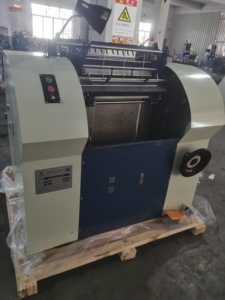 Máquina de coser de hilo para papel de cuaderno de 520*460 mm, máquina de coser overlock de gran tamaño para libros gruesos, máquina de coser de hilo para firmas, en stock. - Product Image 2