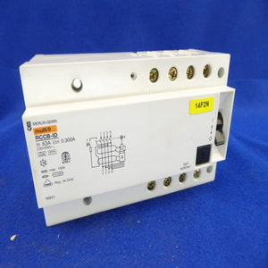 63A <span class=keywords><strong>ID</strong></span> 9 rccb แบบ <span class=keywords><strong>multi9</strong></span> B 16931 Fi rccb ของแท้ใหม่ - Product Image 1