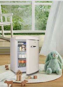 Mini-réfrigérateur rétro portable électrique à porte unique, sans givre, en acier inoxydable, 91 L, classe énergétique 2, pour usage hôtelier (MSF91WE-RE) - Product Image 4