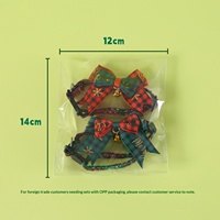Collier Noël 2025 pour animaux de compagnie avec nœud papillon, boucle anti-étranglement réglable, clochette, motif écossais, polyester estampé or, pour chat et chien